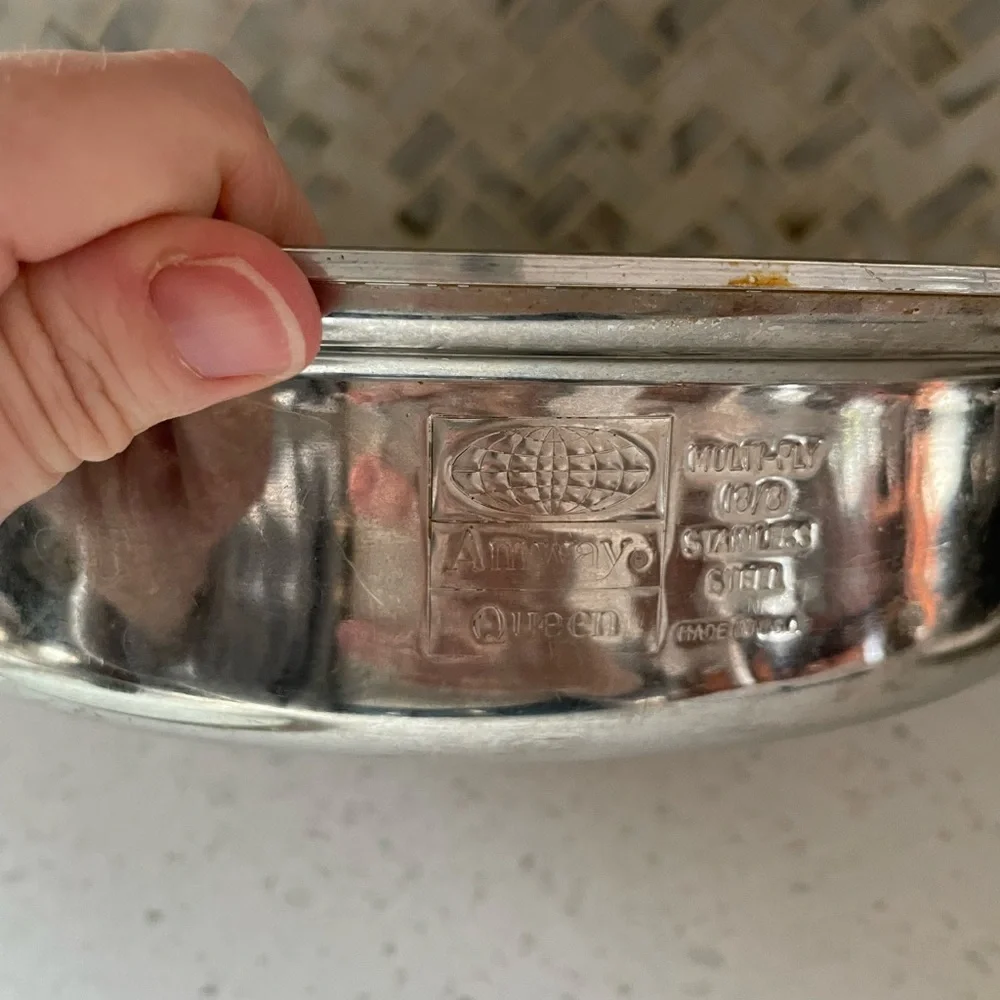 Vintage Amway Queen 3 Ply18/8 Stainless Steel 10-1/2